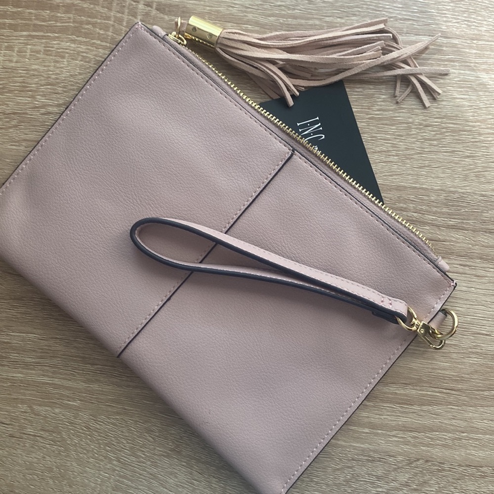 💗 INC blush pink tassel wristlet clutch NWOT - Picture 4 of 4